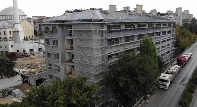 Öğrenciler Silivrideki depreminin vurduğu okullarına kavuşamadı