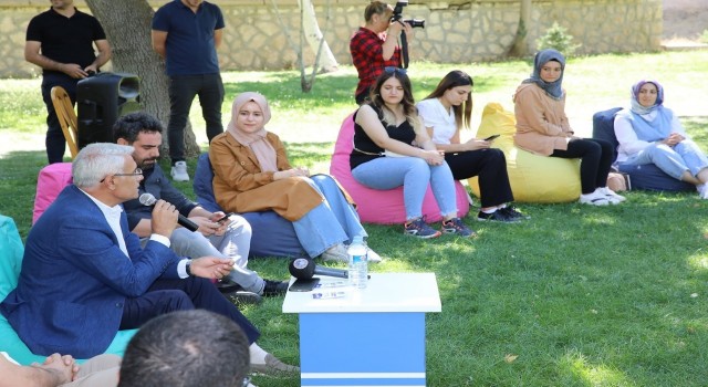 Öğretmen adaylarından Başkan Güdere motivasyon teşekkürü