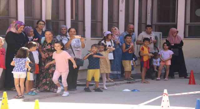 Okula yeni başlayan çocuklarda okul fobisine dikkat