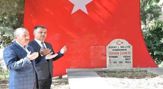 Osman Çaneri kabri başında anıldı