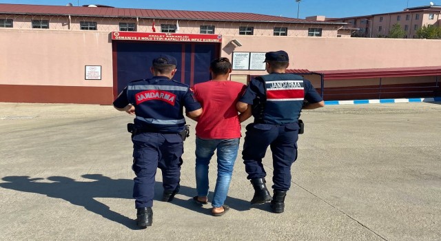 Osmaniyede 6 yıl hapis cezasıyla aranan hükümlü yakalandı