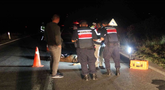 Otomobilin çarptığı yaya hayatını kaybetti, sürücü kaçtı