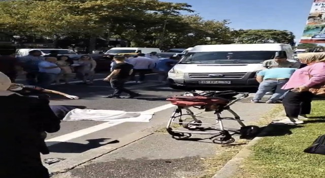 (ÖZEL) Fatihte feci kaza: 2 kadın ve bebek ağır yaralandı