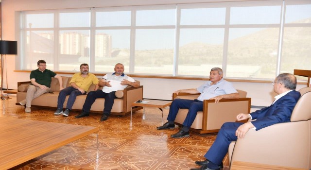 Özhaseki, Kayseri OSBde GES üreticilerinin sıkıntıları dinledi