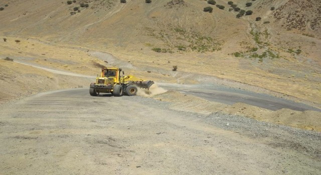 Paluda asfalt bakım onarım ve yol genişletme çalışmaları