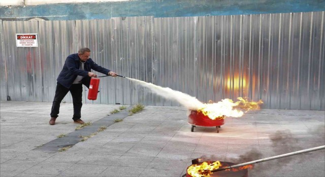 Personeller yangın eğitimi aldı