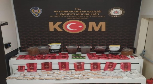 Polis 3 bin 750 adet doldurulmuş makaron ele geçirdi