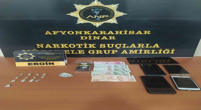 Polis eroin satışı yapmak isteyen torbacıyı yakaladı