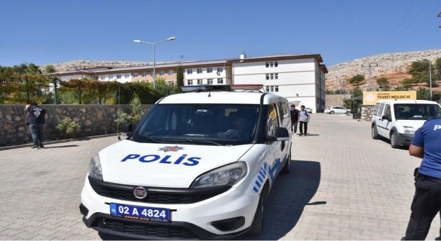 Polis, okul çevresinde önlemini arttırdı