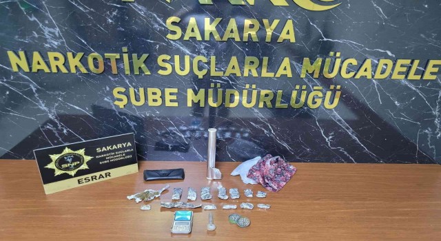 Polis uyuşturucu tacirlerine göz açtırmadı: 1 haftada 100 kişi yakalandı