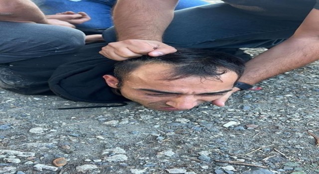 Polise silahlı saldırı gerçekleştiren cinayet zanlısı yakalandı