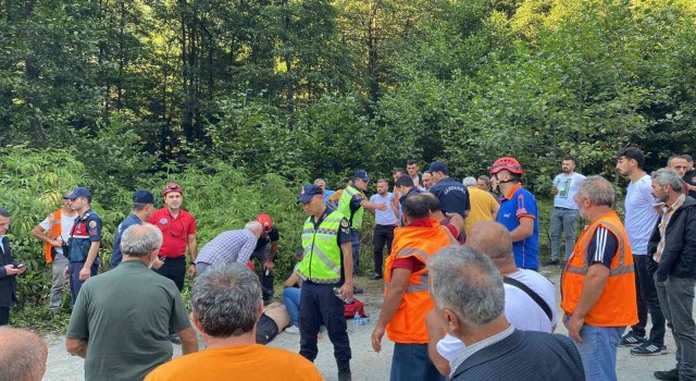 Rizede kaybolan işçi baygın halde bulundu