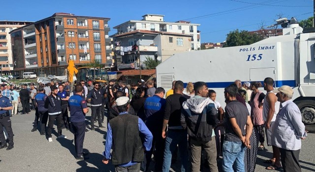 Roman Mahallesinde yıkım başladı: TOMAlar ve polis ekipleri yoğun güvenlik önlemi aldı