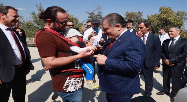 Sağlık Bakanı Kocadan Şuşaya ziyaret
