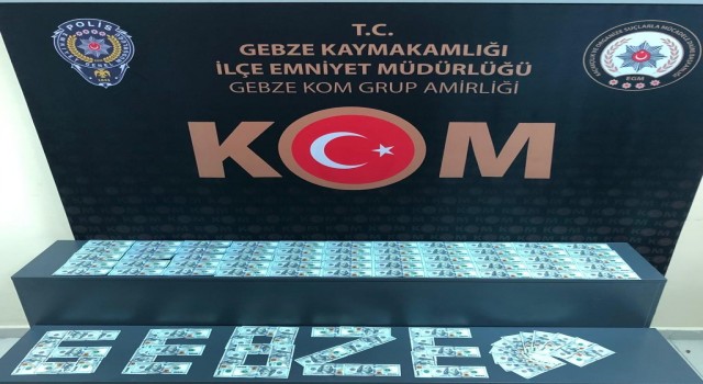 Sahte 10 bin dolarla yakalandı
