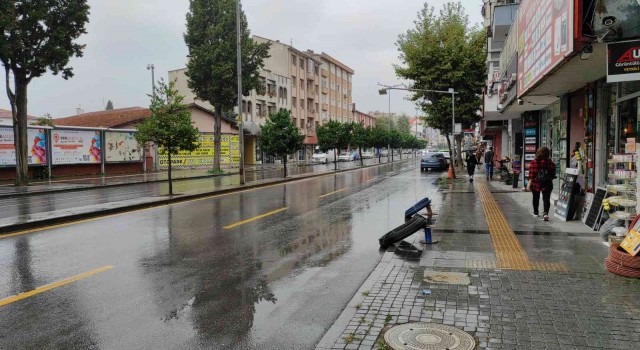 Sakaryada yağış etkili oluyor