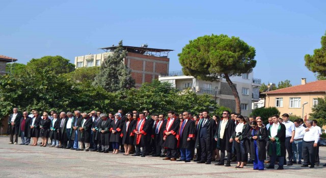 Salihlide adli yıl törenle açıldı