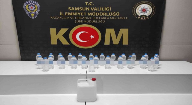 Samsunda 26 şişe el yapımı içki ve 5 litre etil alkol ele geçirildi