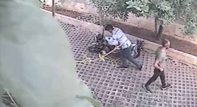 Şanlıurfada pes dedirten hırsızlık kamerada