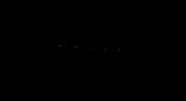 Şanlıurfada Starlink uyduları gökyüzünde süzüldü