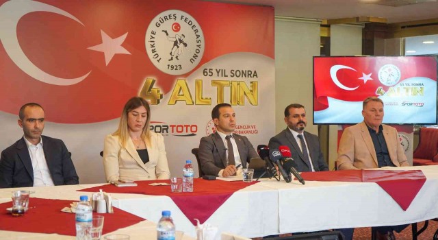 Şeref Eroğlu: “Dünya şampiyonluğu Türk güreşinin geleneğidir”