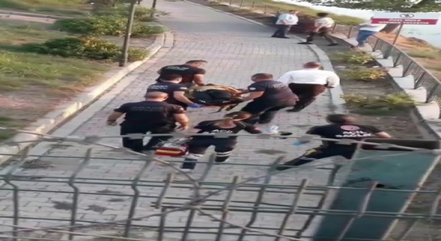 Seyhan Nehrinde erkek cesedi bulundu