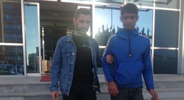 Silahlı yağma ve hırsızlık suçlarından aranan iki kişi Keşanda yakalandı