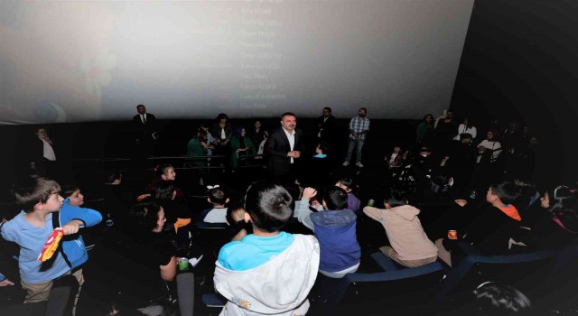 Sincanda engelli bireyler için sinema etkinliği
