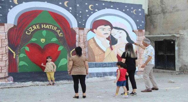 Şırnakın kanla anılan ismini sanatla siliyor: Cizrenin tarihi duvarlara resmediliyor