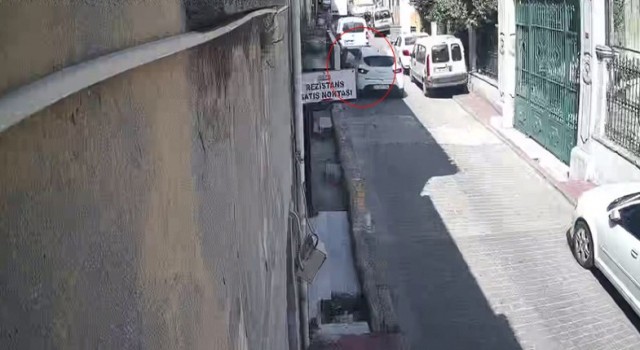 Şişlide denetimden kaçan sürücü saklandığı binada yakalandı
