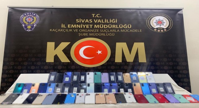 Sivasta telefon kaçakçılarına darbe
