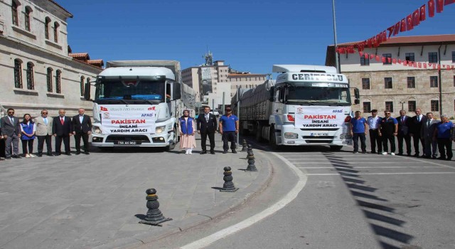 Sivastan Pakistana yardım eli