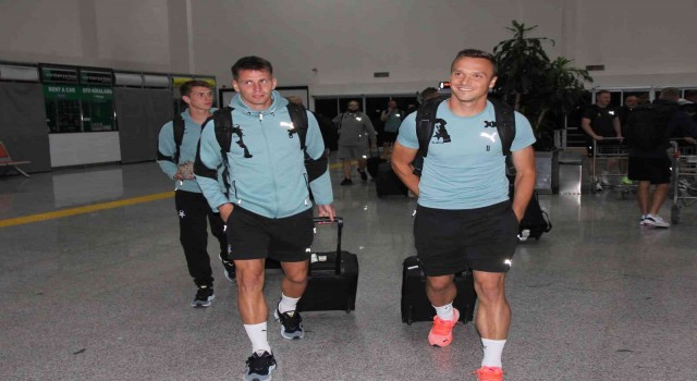 Slavia Prag kafilesi Sivasa geldi