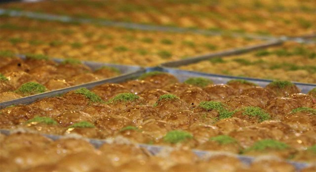 Soğuk havalarda tatlı çeşitlerini muhafaza etmenin püf noktaları