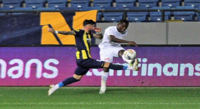 Spor Toto Süper Lig: MKE Ankaragücü: 2 - DG Sivasspor: 0 (İlk yarı)