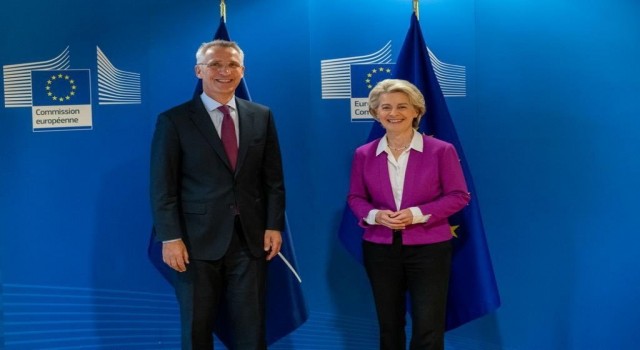 Stoltenberg ve von der Leyen Brükselde bir araya geldi