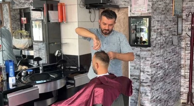 Sultanbeylide berberlerin ücret tarifesi değişti