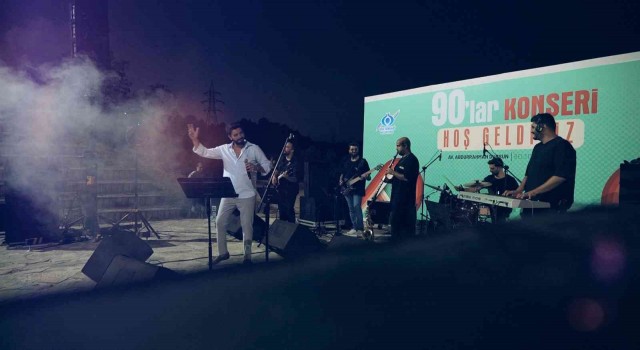 Sultangazi Şehir Ormanında 90lar rüzgarı esti