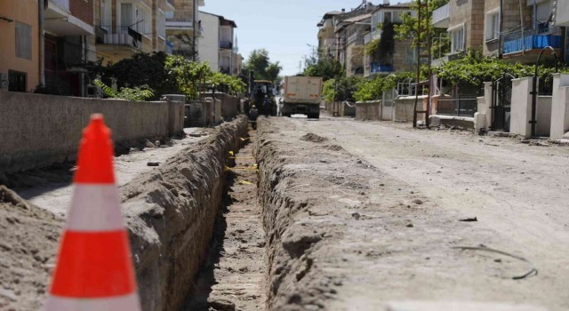 Sümer mahallesinde altyapı yenileme çalışması başladı