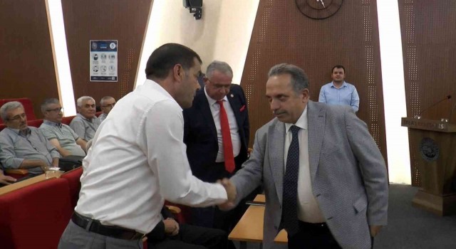 Talasta ‘barıştıran meclis