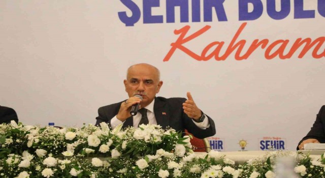 Tarım ve Orman Bakanı Kirişci: “Millet x,y,z,w derken biz buna teknofest gençliği ve kuşağı adını verdik”