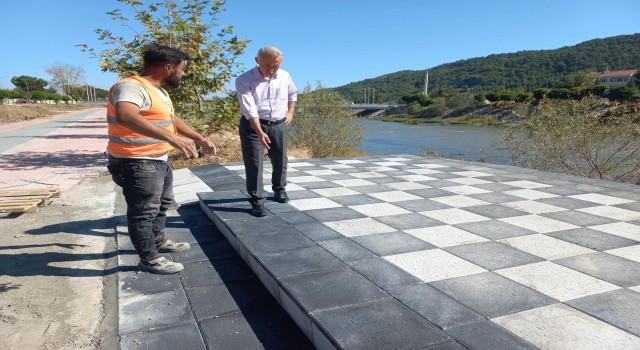 Taşova Millet Bahçesi çalışmaları devam ediyor