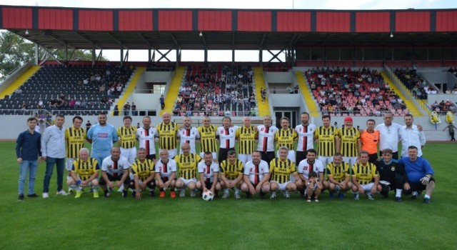 Tavşanlıda Gemçlikspor ve Moymulspor birlikte sezon açılışı gerçekleştirdi