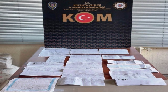 Tavşanlıda tefecilik operasyonunda 422 bin 822 TL tutarında senet ve sözleşme ele geçirildi