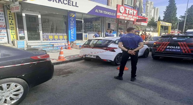 Taziyeye gittiği evden çıkarken kurşun yağmuruna tutuldu