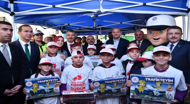 Trabzonda Çocuk Trafik Eğitim Pisti Bakan Soylunun katılımı ile açıldı