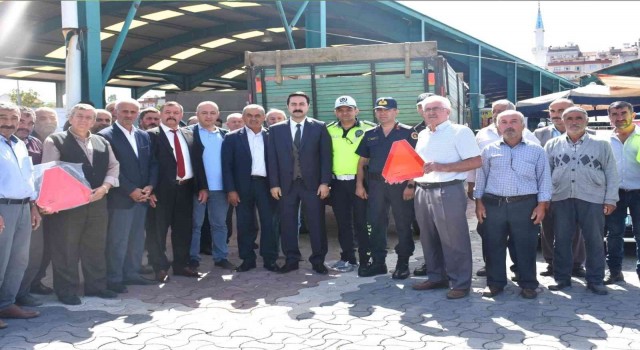 Traktörler kazalarını önlemek için çiftçilere eğitim verildi