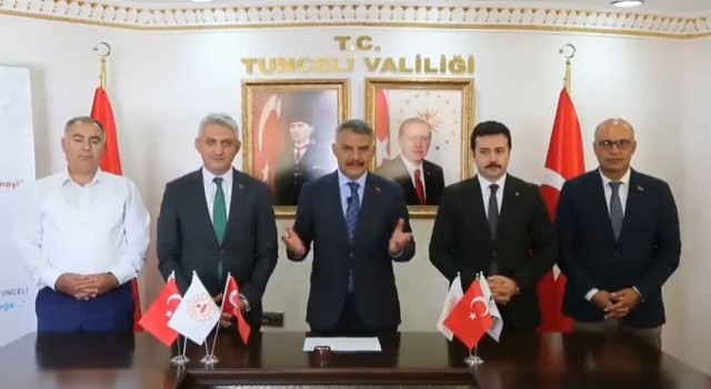 Tuncelide 4 milyon lira değerinde 3 projenin imzası atıldı