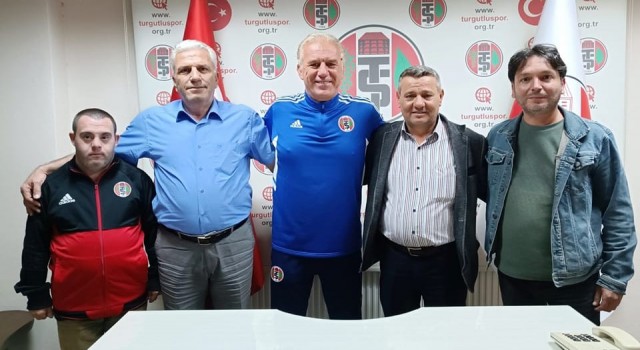 Turgutlusporda teknik direktörlüğe Doğan Engin getirildi