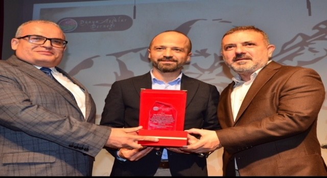 Türk Dünyası Aşık Edebiyatına Hizmet Ödülü Prof. Dr. Durbilmeze